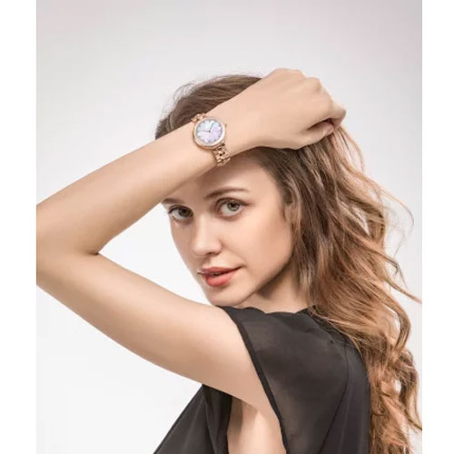 TwentySeventeen Crystal Quartz Watch Gold