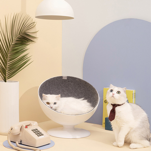 Xiaomi Furrytail Cat Boss Rotating Bed White