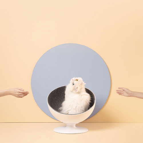 Xiaomi Furrytail Cat Boss Rotating Bed White