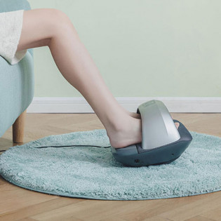 LERAVAN Shaking Foot Massager