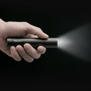 Xiaomi BEEBEST Zoom Flashlight Black FZ101
