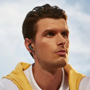 1MORE Aero True Wireless Active Noise Cancelling Headphones White